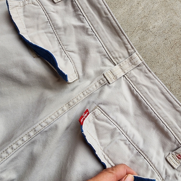 Y2k Levis Workwear Cargo Baggy Skater Boy's Beige Khaki Shorts, Size 10 Youth‎ - Picture 6 of 12